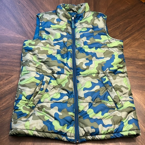 Lands' End Other - Lands’ End camouflage vest sz 10/12